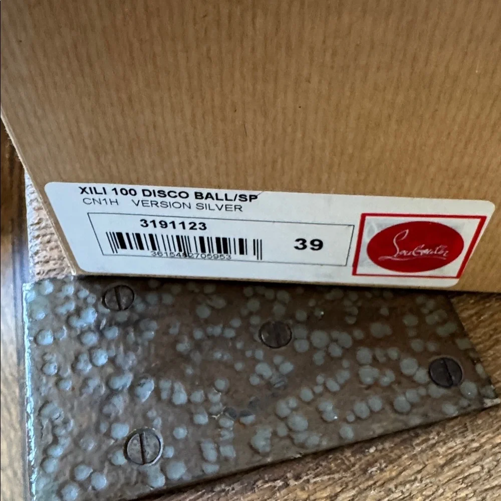 Christian Louboutin preowned please